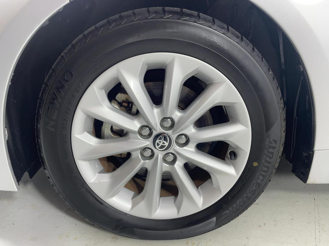 Photo '10' of Toyota Corolla