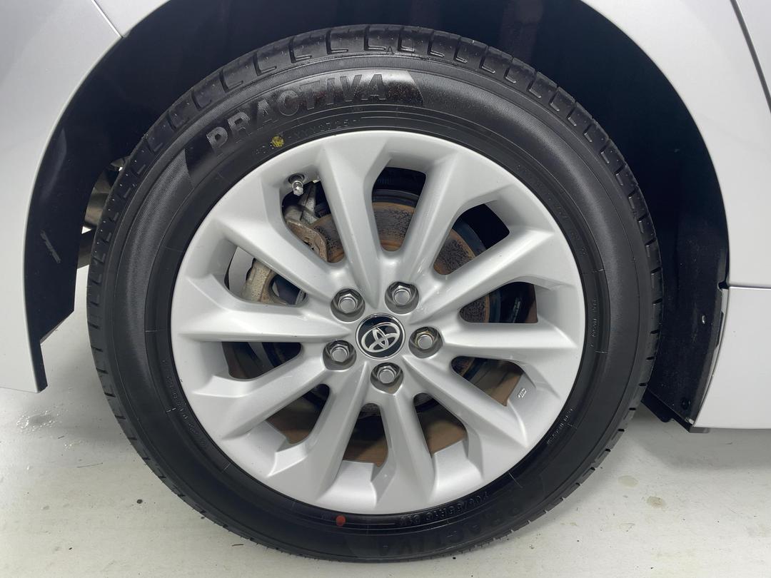 Photo '12' of Toyota Corolla
