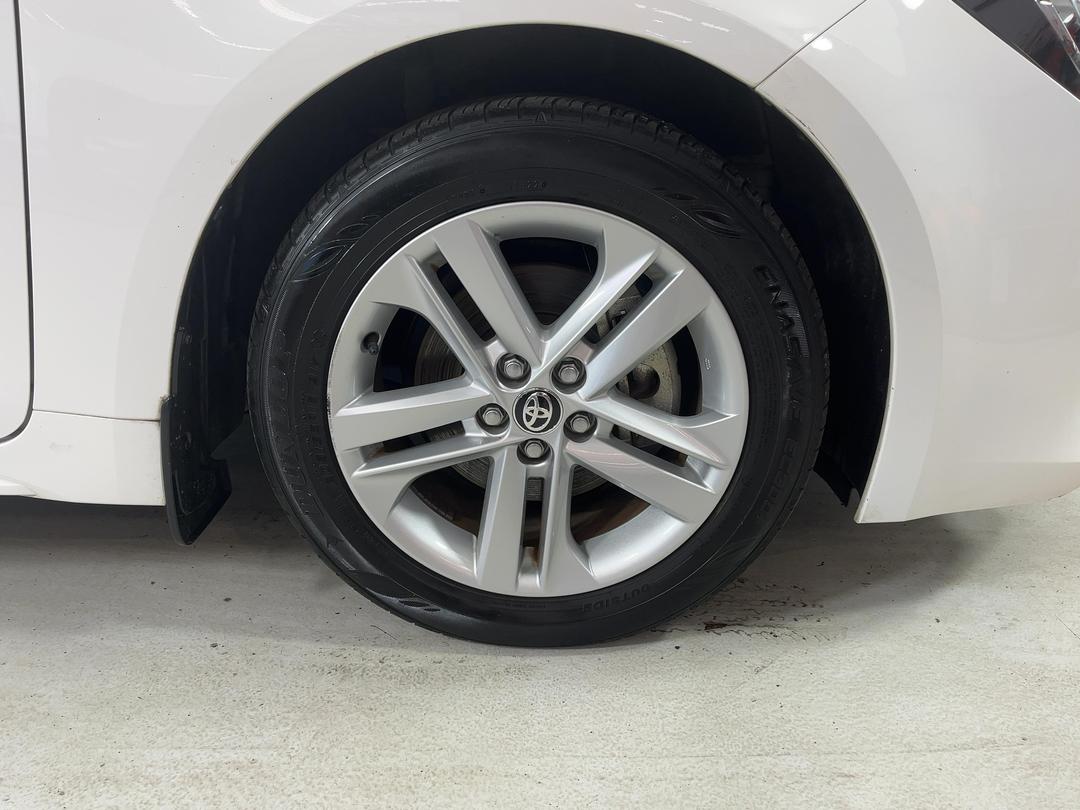 Photo '9' of Toyota Corolla