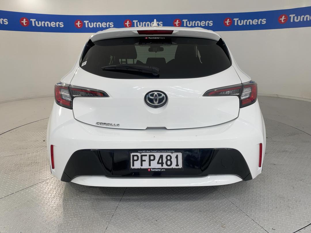 Photo '6' of Toyota Corolla