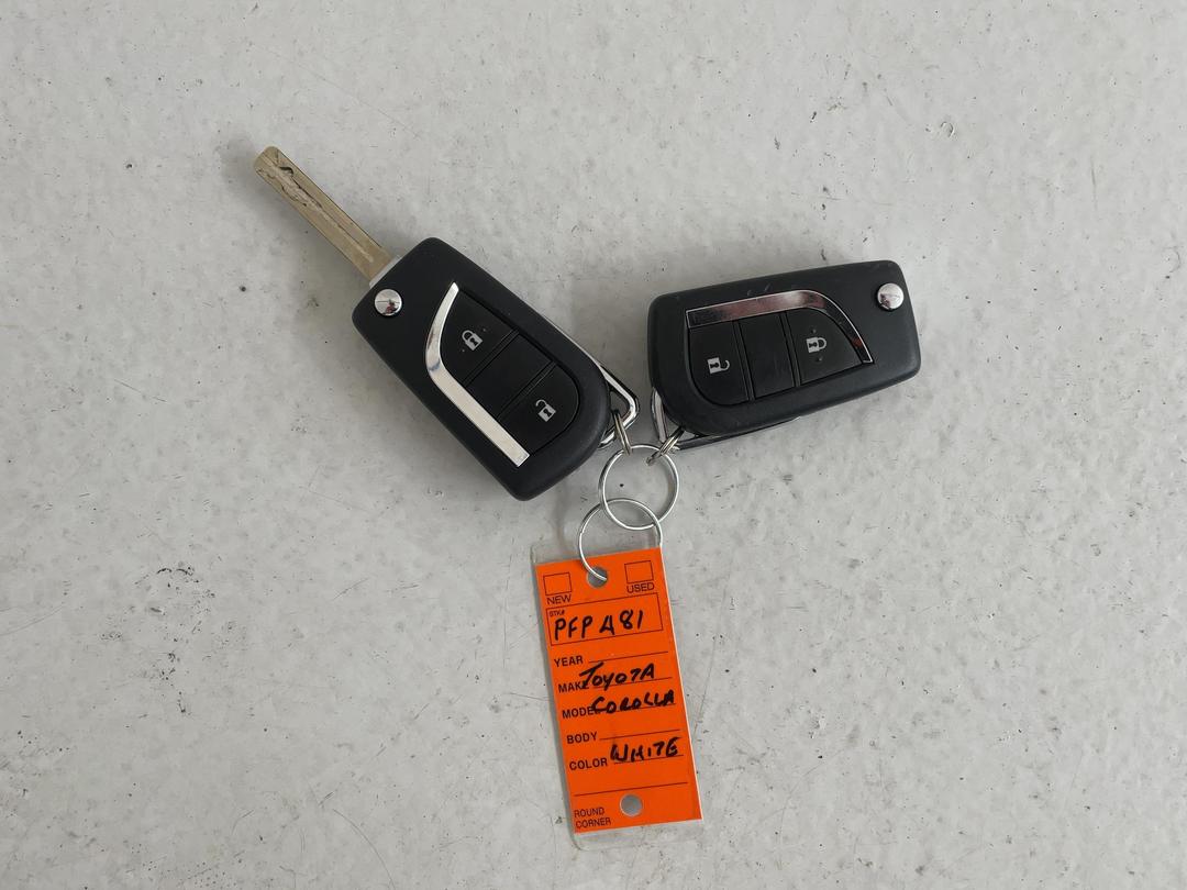 Photo '22' of Toyota Corolla