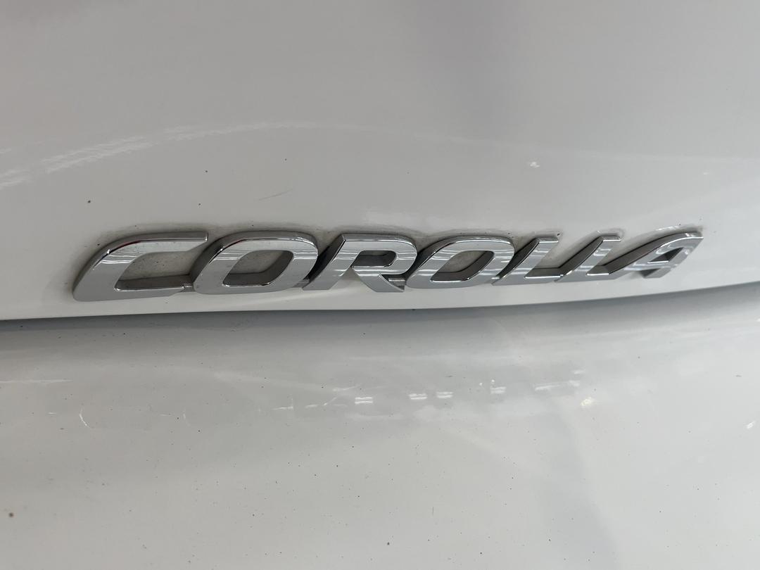 Photo '35' of Toyota Corolla