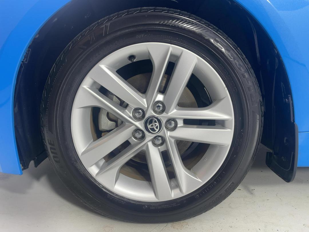 Photo '10' of Toyota Corolla