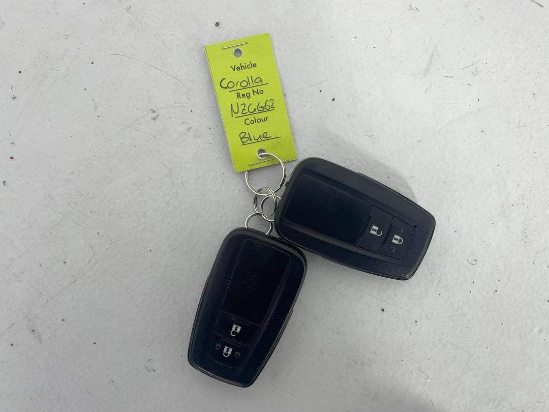 Photo '22' of Toyota Corolla