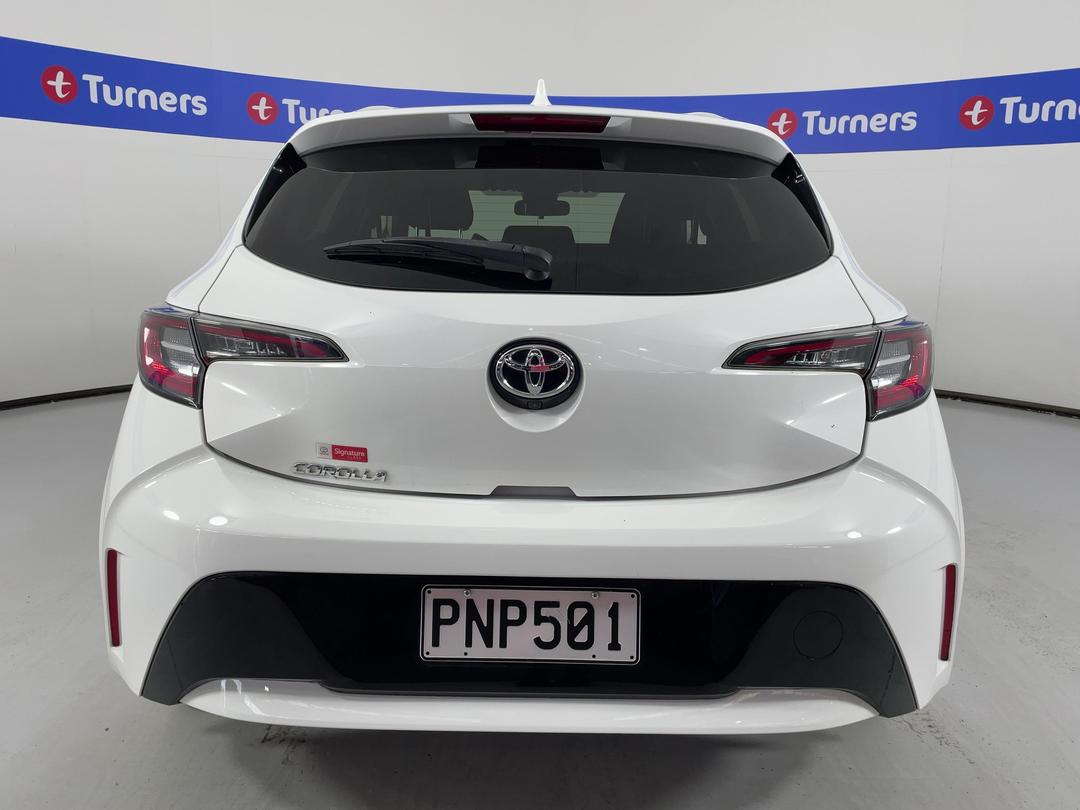Photo '6' of Toyota Corolla