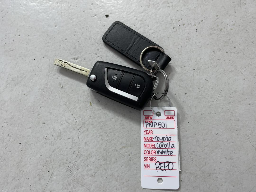 Photo '22' of Toyota Corolla