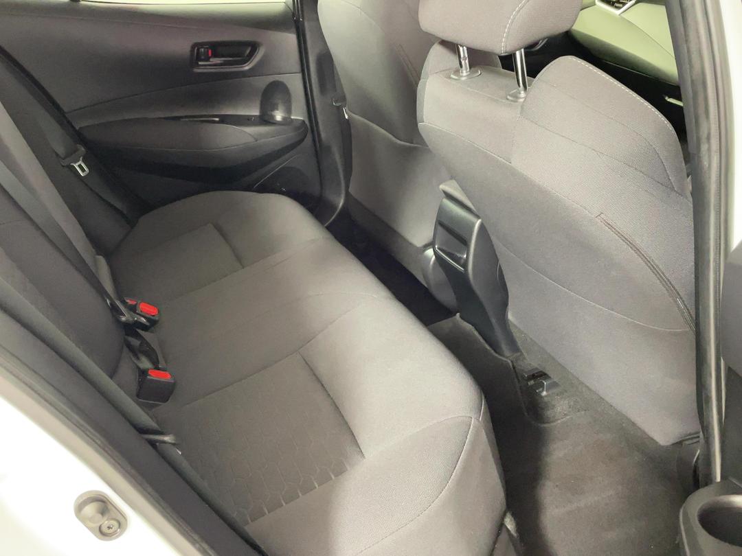 Photo '20' of Toyota Corolla