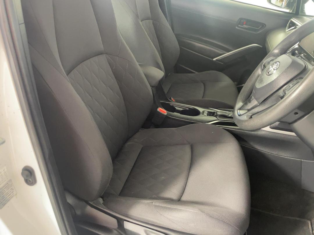 Photo '16' of Toyota Corolla Cross