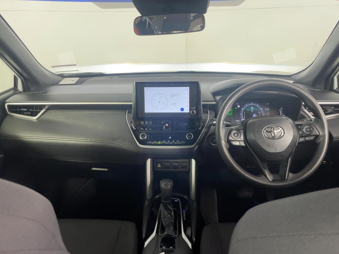 Photo '17' of Toyota Corolla Cross