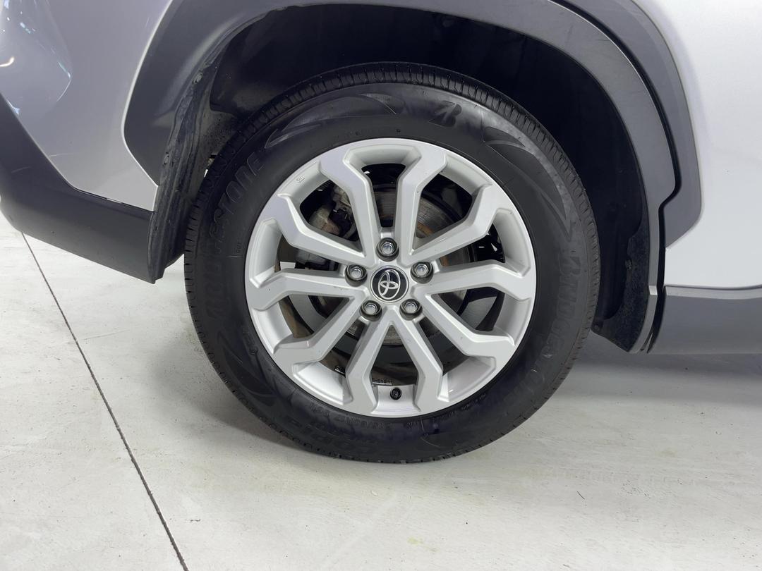 Photo '12' of Toyota Corolla Cross