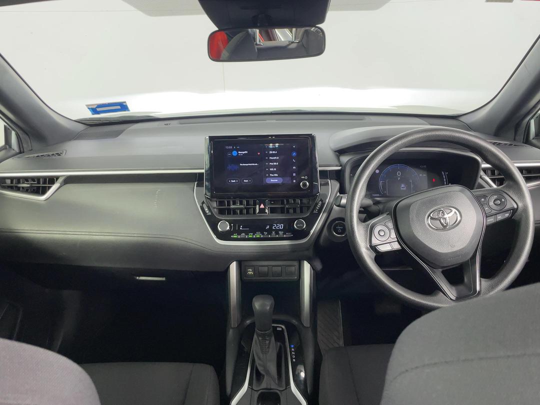 Photo '17' of Toyota Corolla Cross