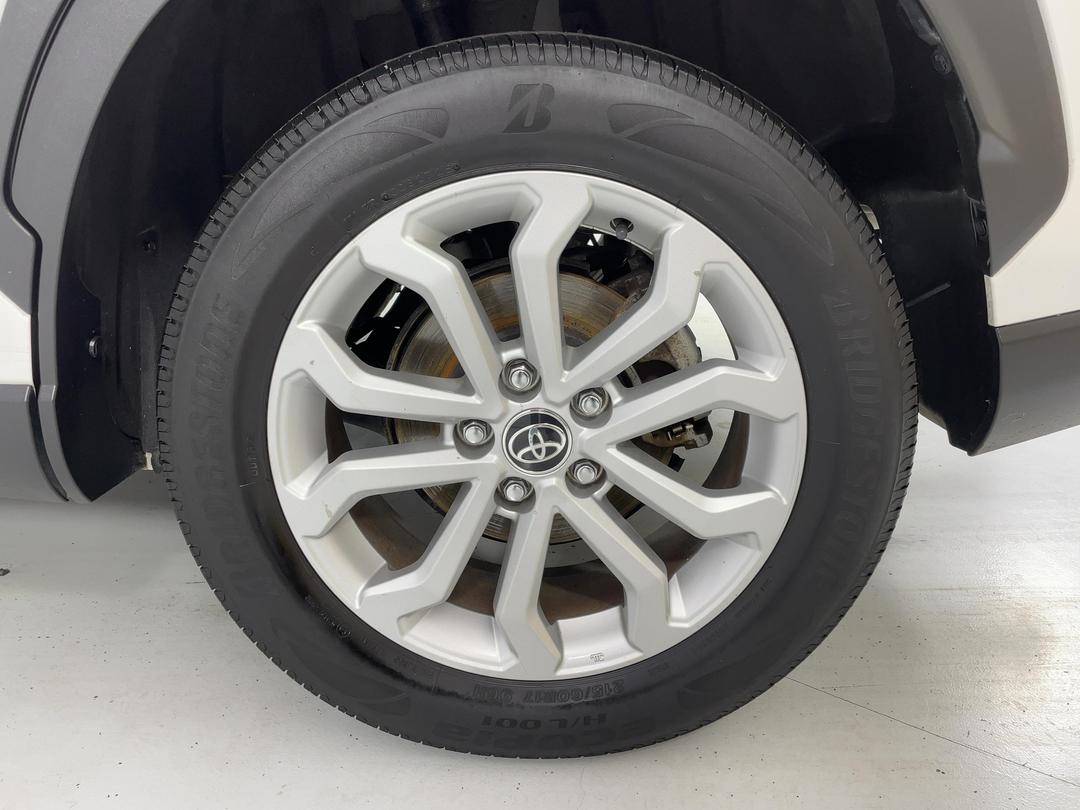 Photo '11' of Toyota Corolla Cross
