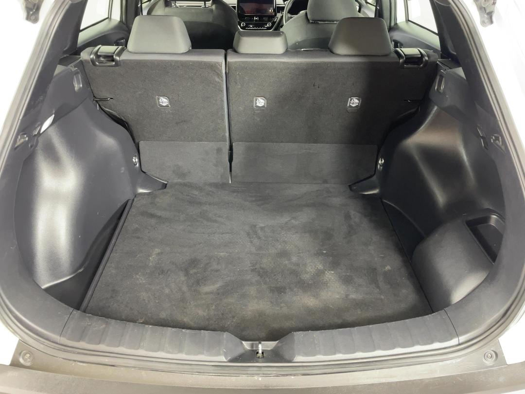 Photo '14' of Toyota Corolla Cross