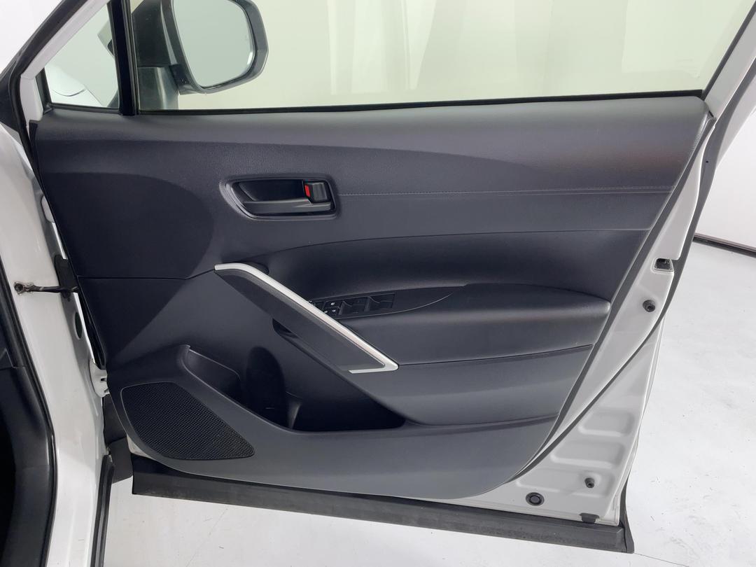 Photo '15' of Toyota Corolla Cross