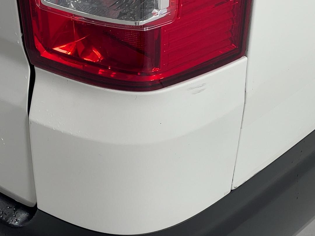 Photo '28' of Toyota Hiace