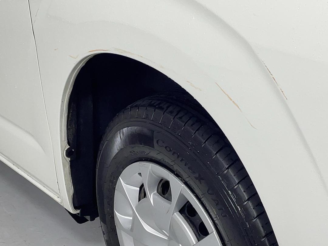 Photo '30' of Toyota Hiace