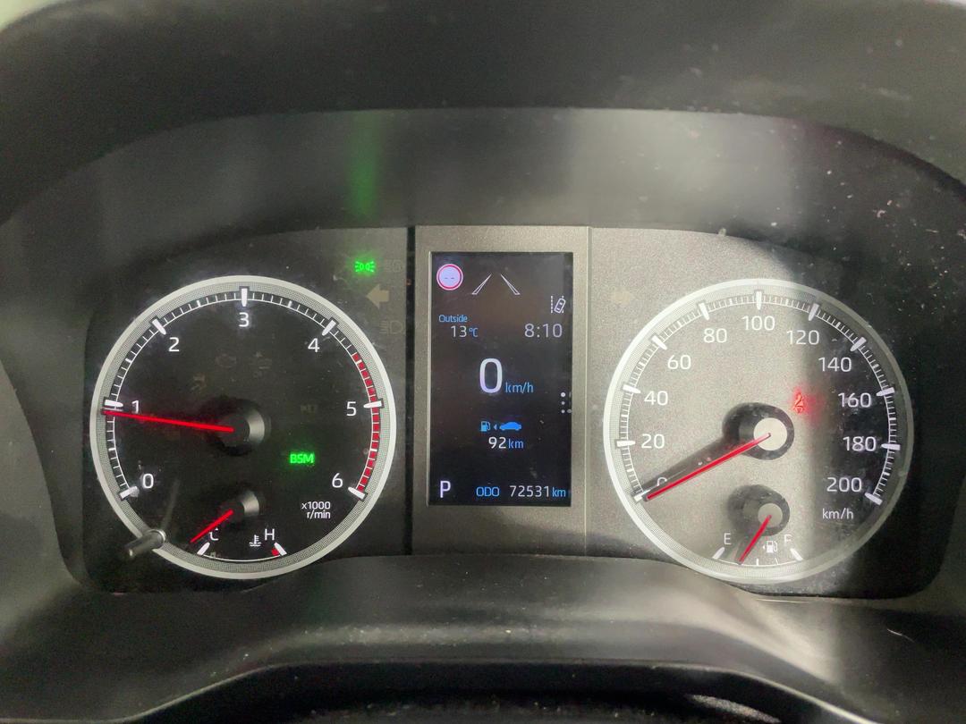 Photo '21' of Toyota Hiace
