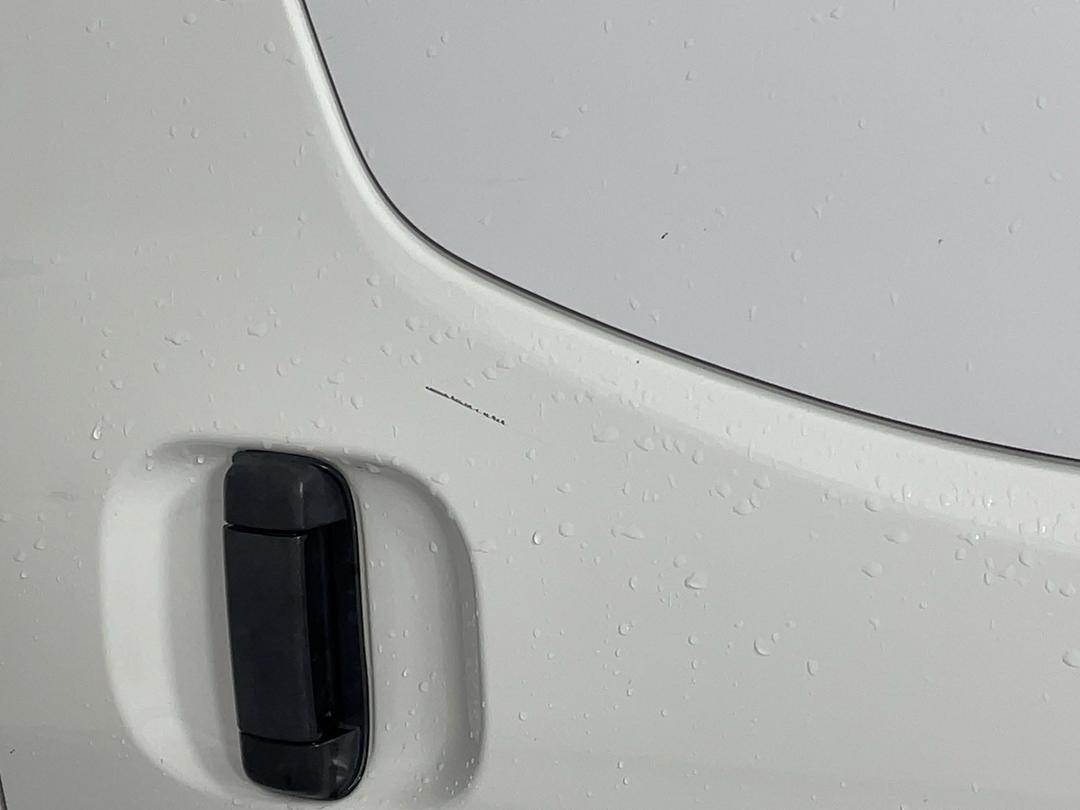 Photo '24' of Toyota Hiace