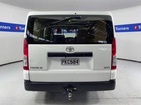 Photo '6' of Toyota Hiace