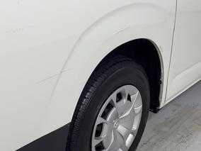 Photo '27' of Toyota Hiace