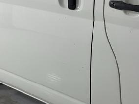 Photo '28' of Toyota Hiace