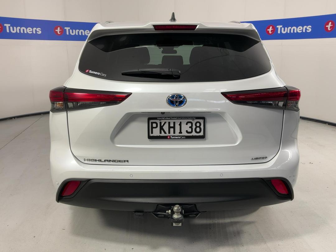 Photo '6' of Toyota Highlander