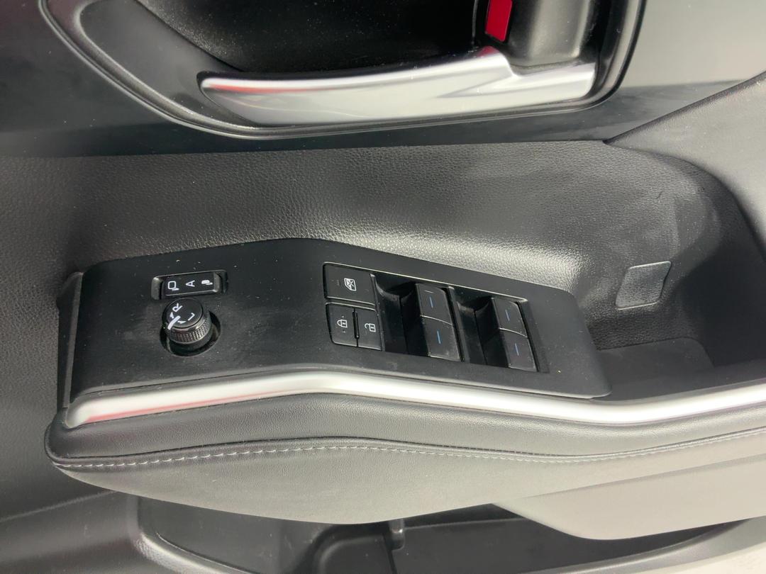 Photo '27' of Toyota Highlander