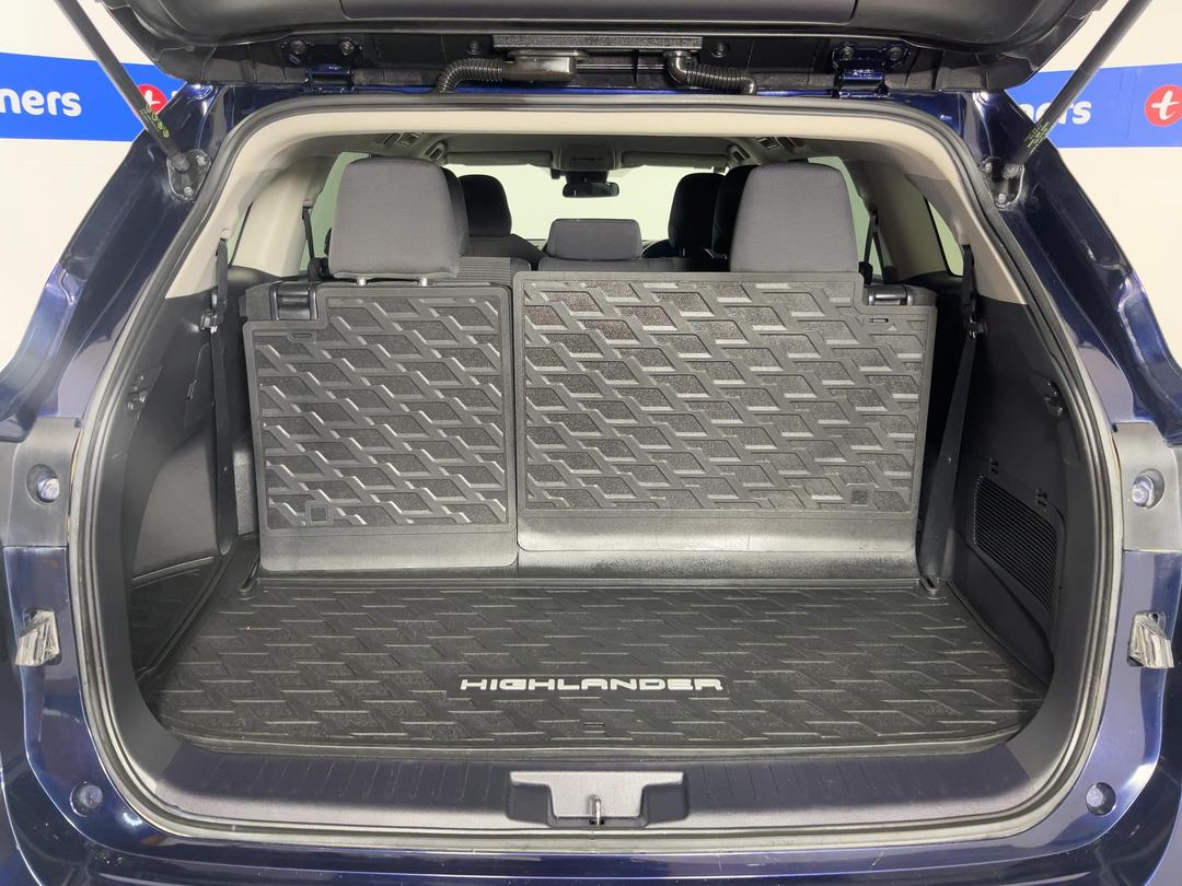 Photo '14' of Toyota Highlander