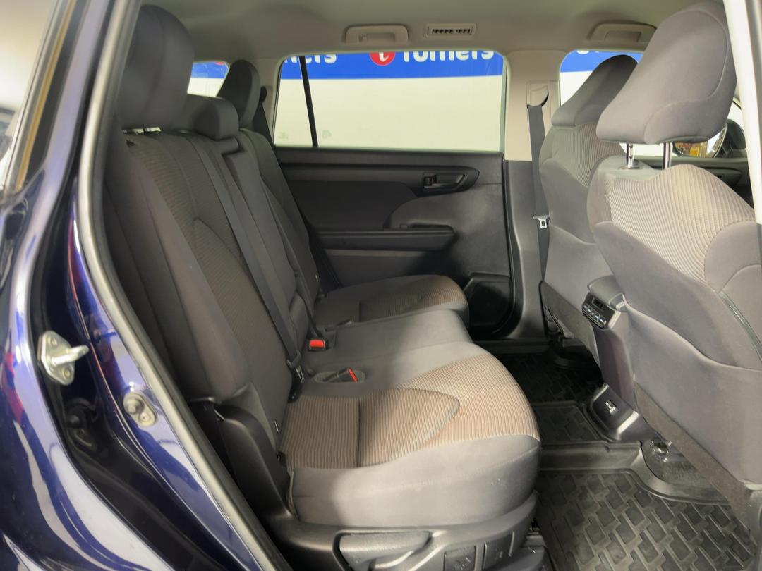 Photo '19' of Toyota Highlander