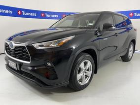 Photo '4' of Toyota Highlander