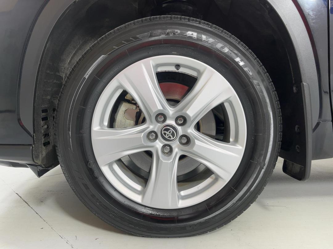Photo '10' of Toyota Highlander