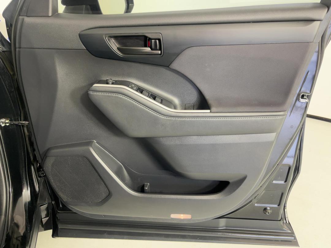 Photo '15' of Toyota Highlander