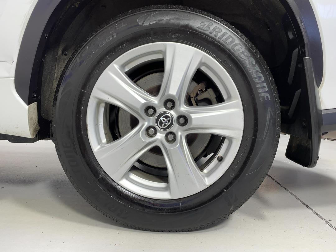 Photo '11' of Toyota Highlander