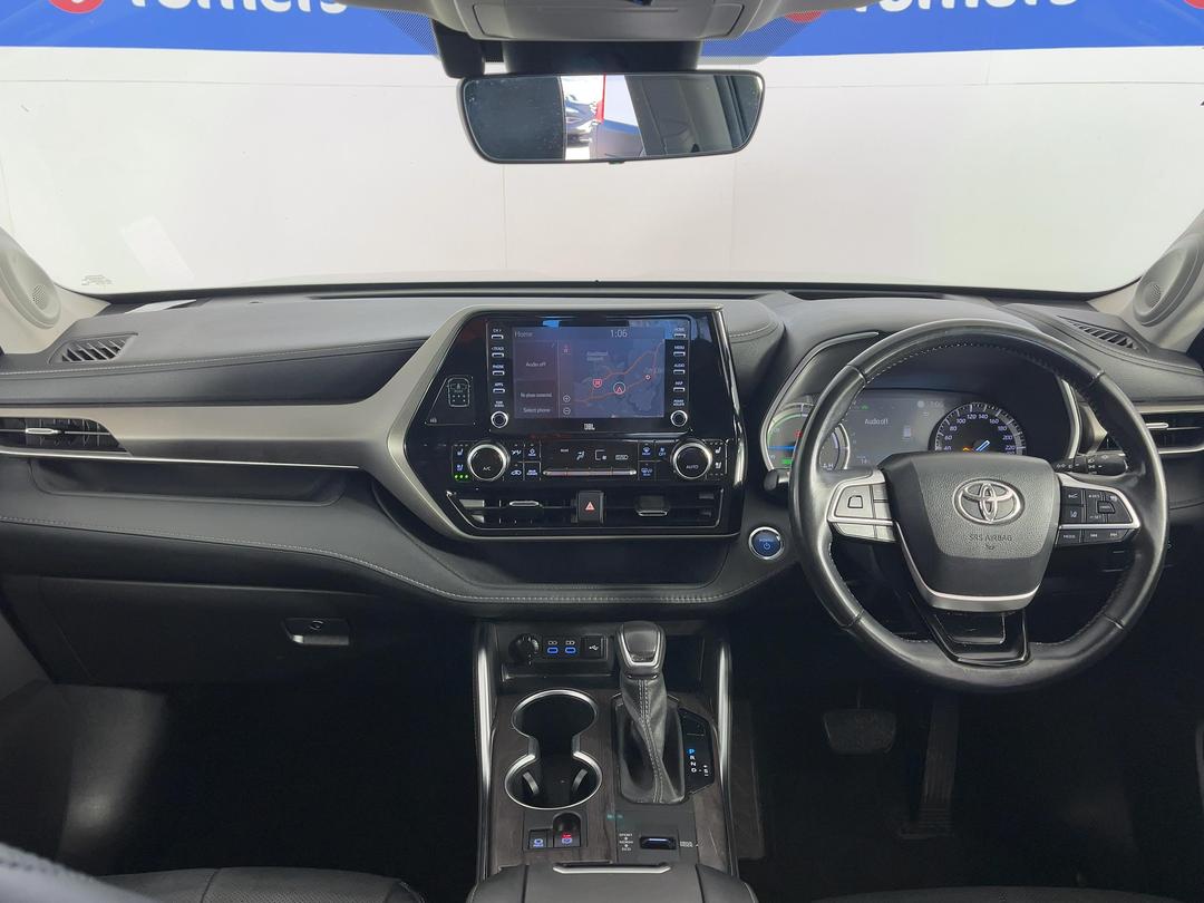 Photo '17' of Toyota Highlander