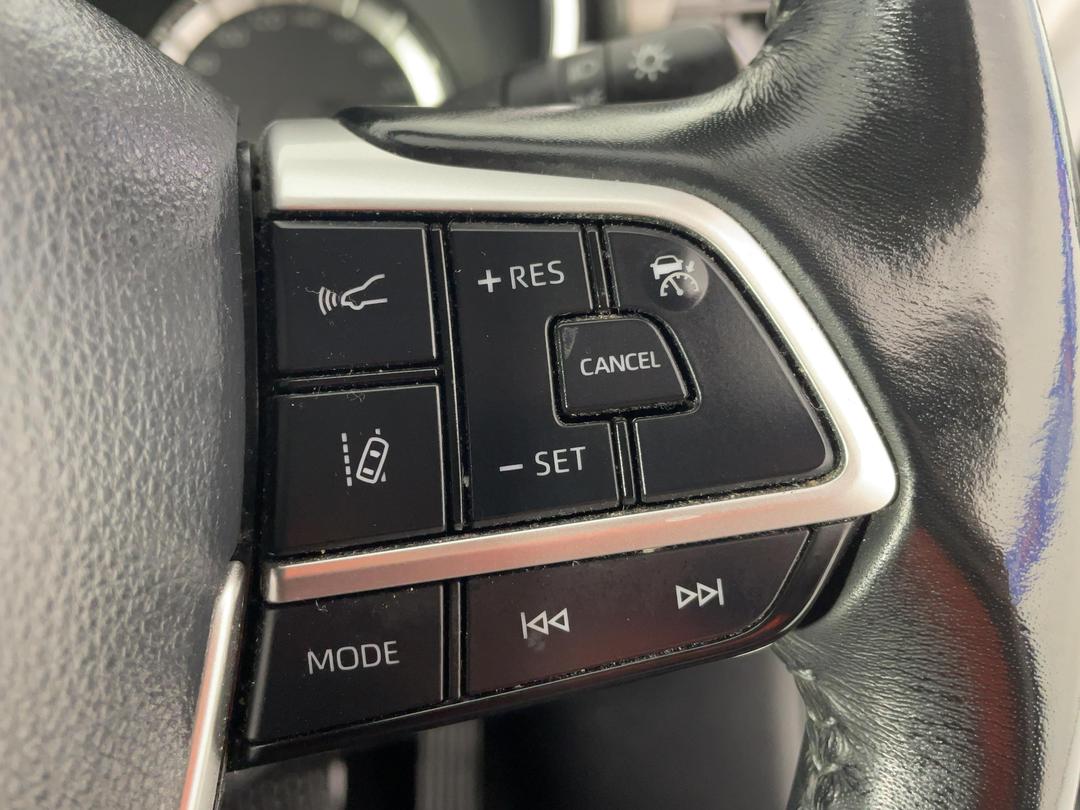 Photo '23' of Toyota Highlander