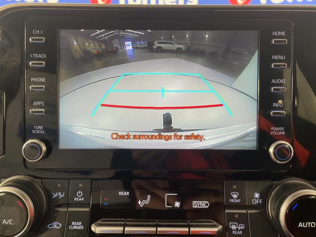 Photo '28' of Toyota Highlander