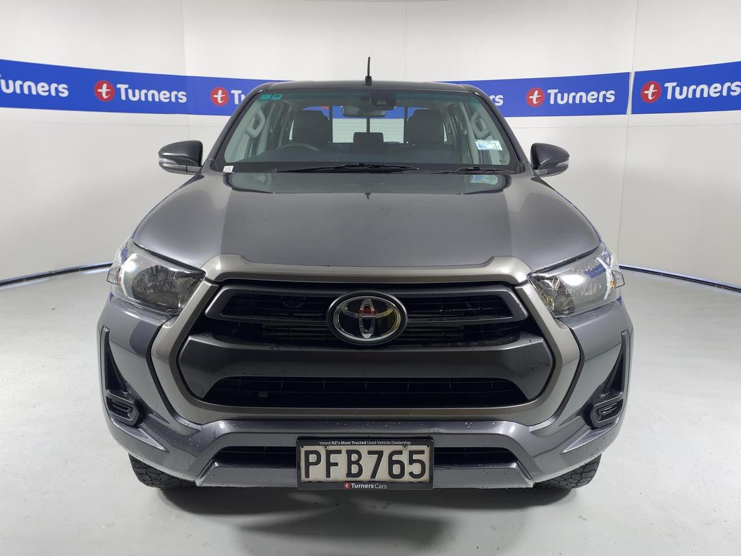 Photo '2' of Toyota Hilux
