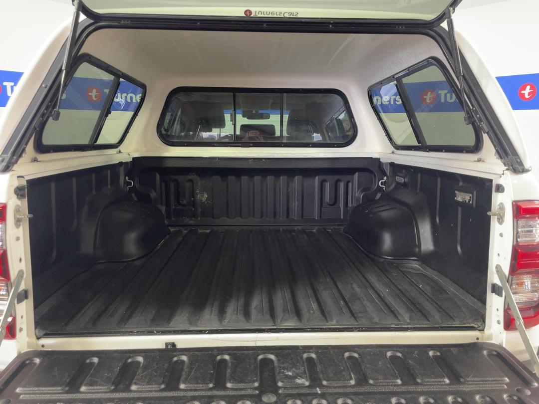 Photo '14' of Toyota Hilux