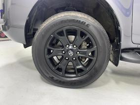 Photo '10' of Toyota Hilux