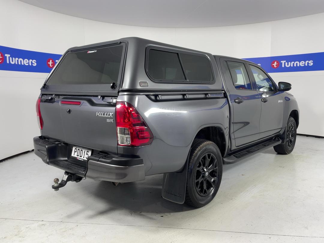 Photo '7' of Toyota Hilux
