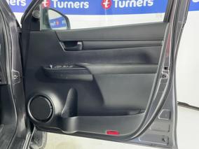 Photo '15' of Toyota Hilux