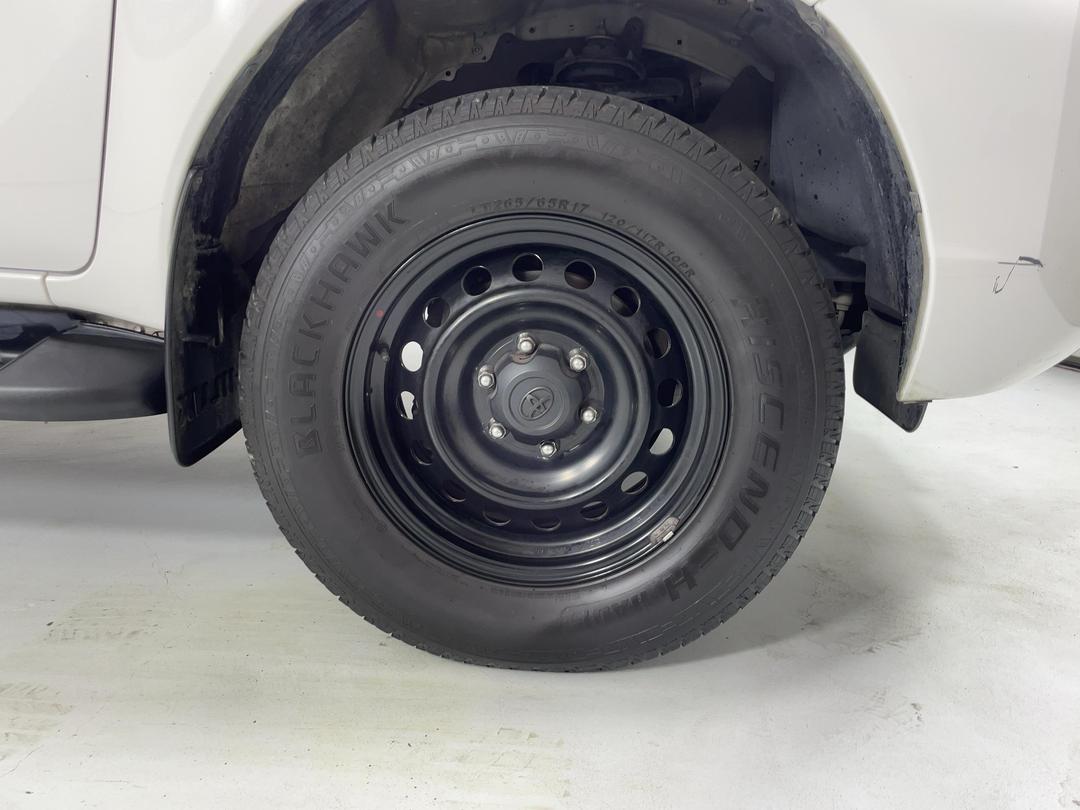 Photo '9' of Toyota Hilux