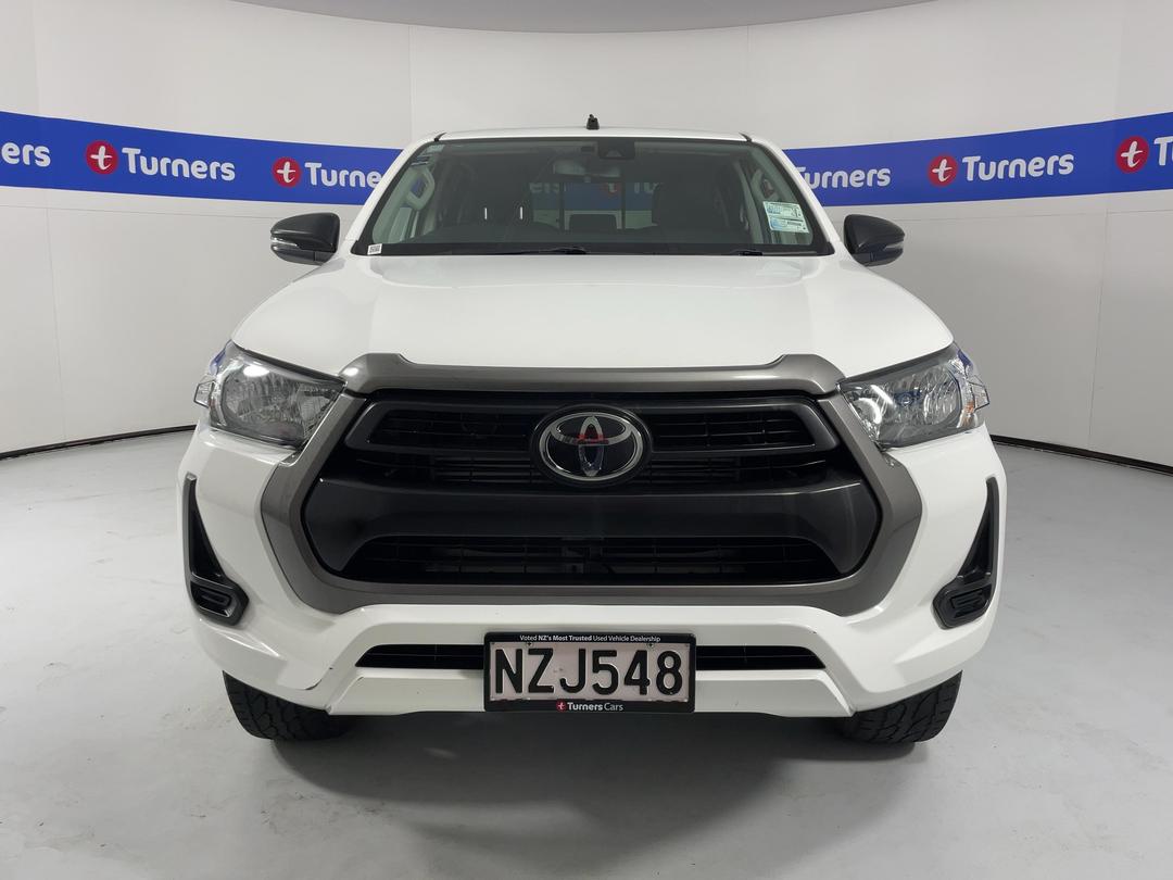 Photo '2' of Toyota Hilux