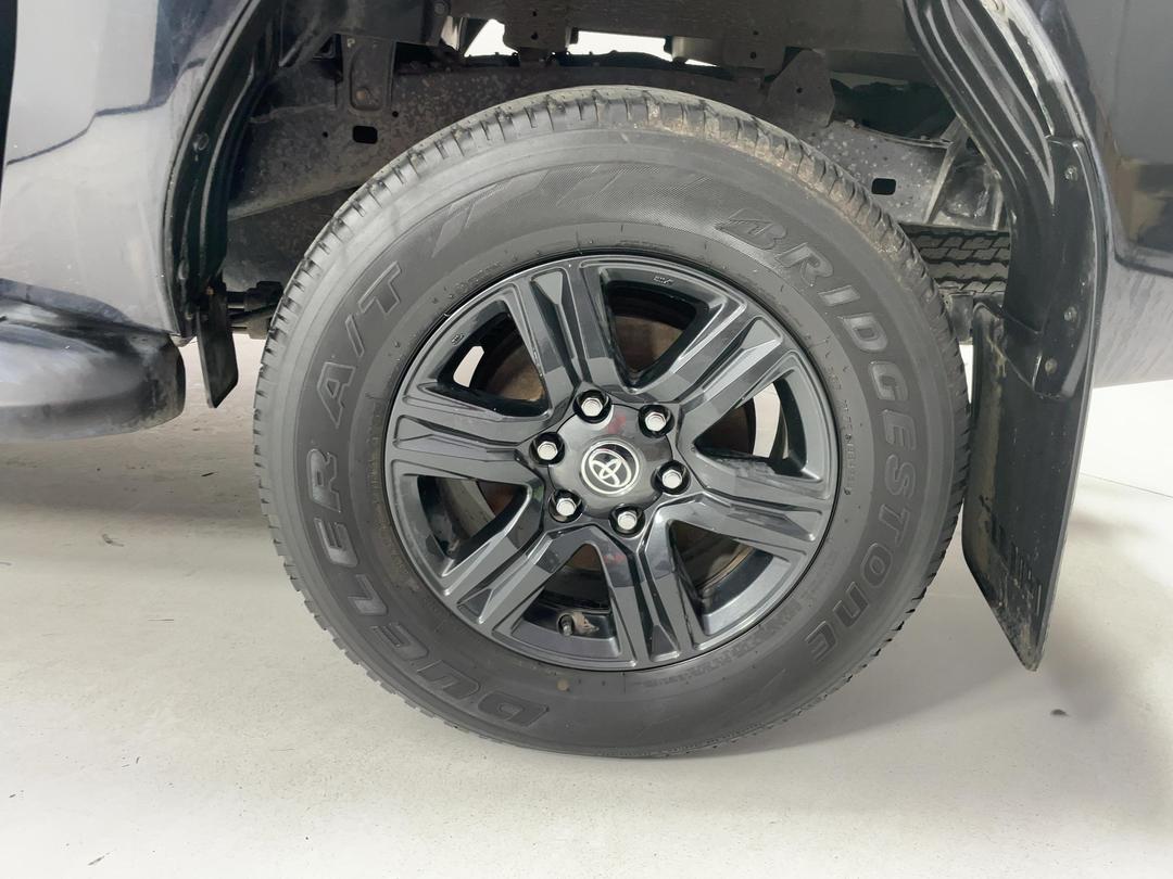 Photo '5' of Toyota Hilux