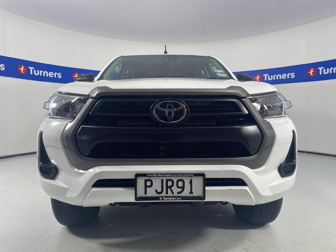 Photo '2' of Toyota Hilux