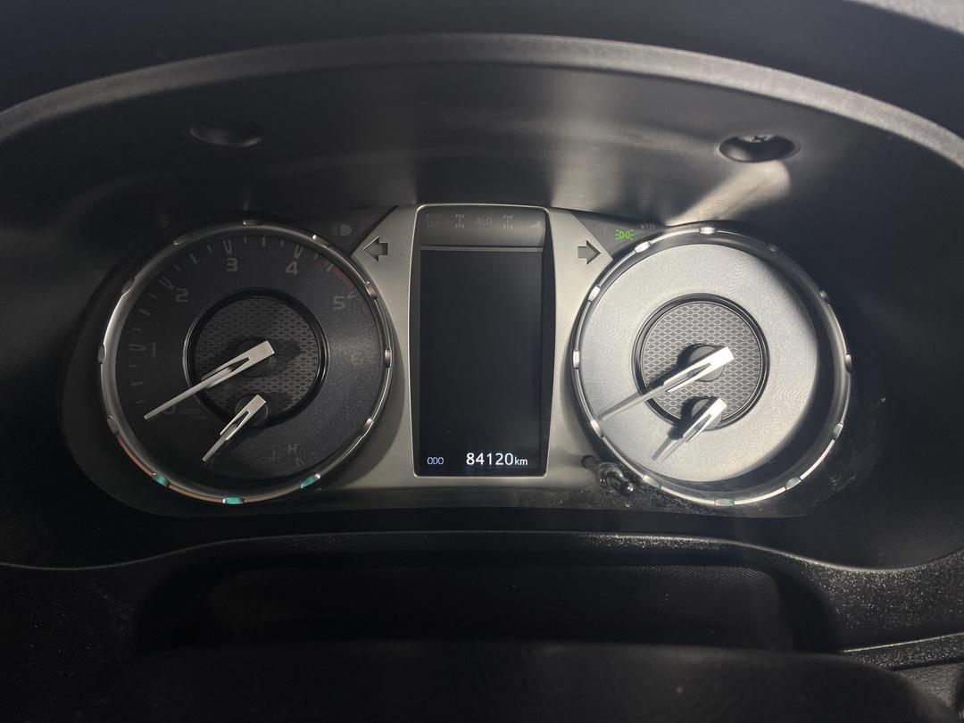 Photo '21' of Toyota Hilux