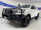 Thumbnail '4' of Toyota Hilux