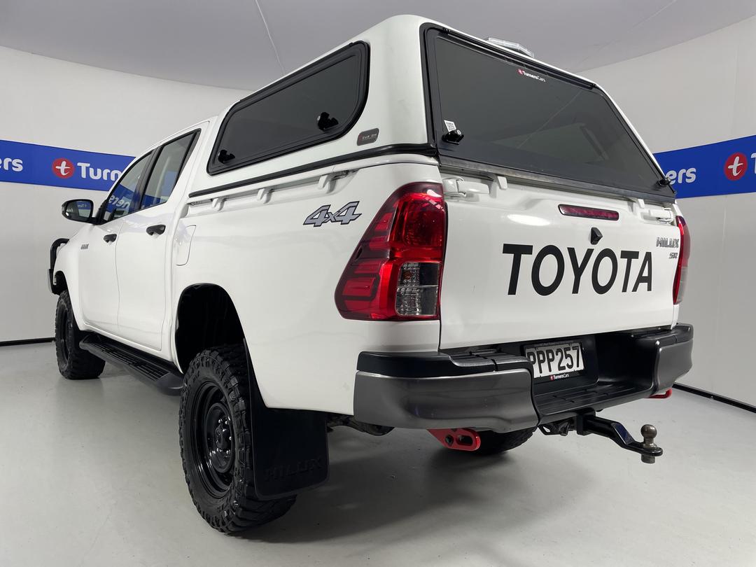Photo '5' of Toyota Hilux
