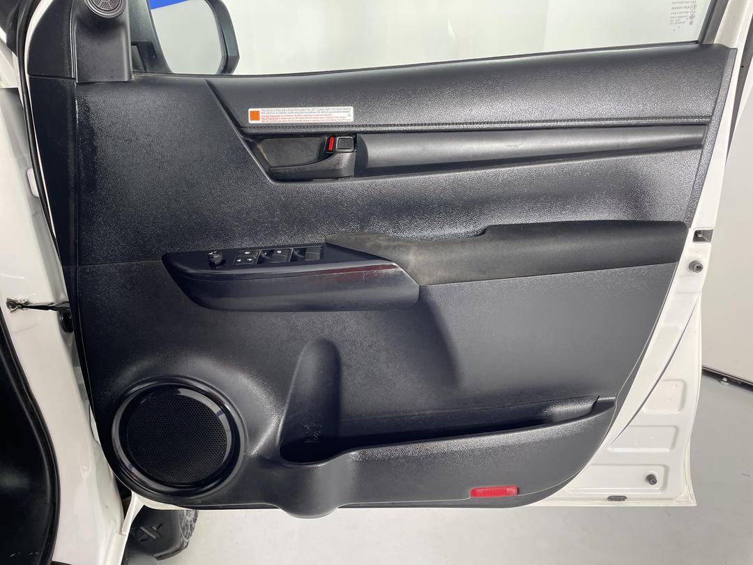 Photo '15' of Toyota Hilux