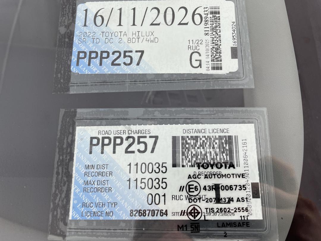 Photo '31' of Toyota Hilux